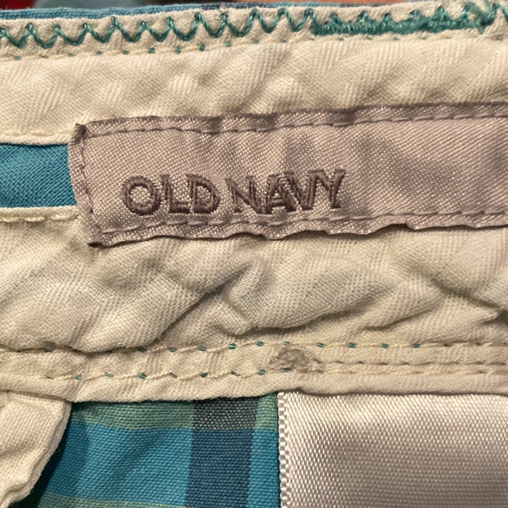 Old Navy Low Rise Blue and Yellow Plaid Shorts Size 6 - Picture 8 of 10